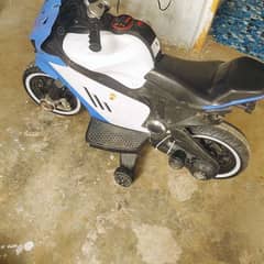 i selling child recharge bike