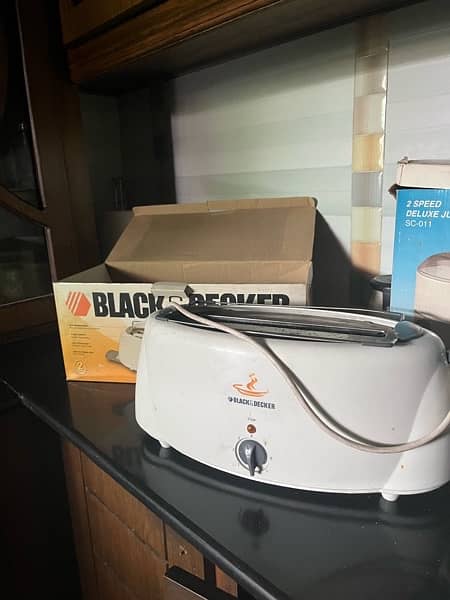 black n decker toaster 0