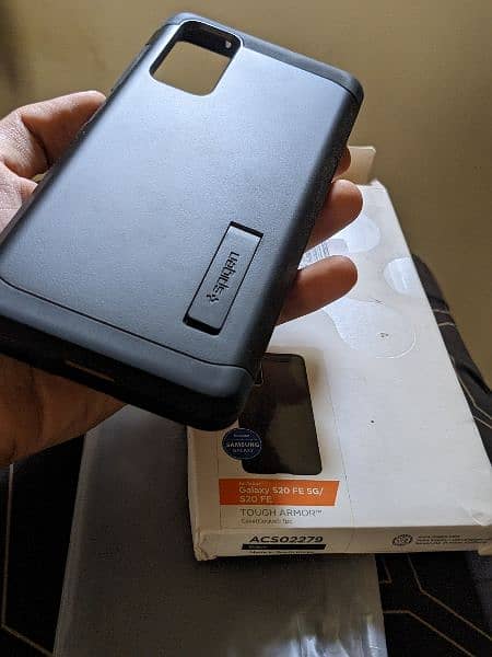 Spigen cases 4