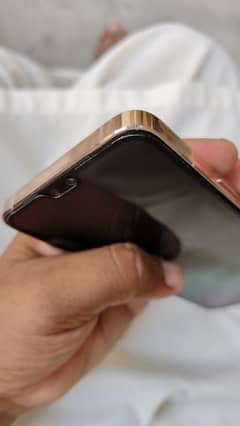 Vivo V30