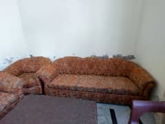 Selling 7 Seater Sofa Set (urgent basis)