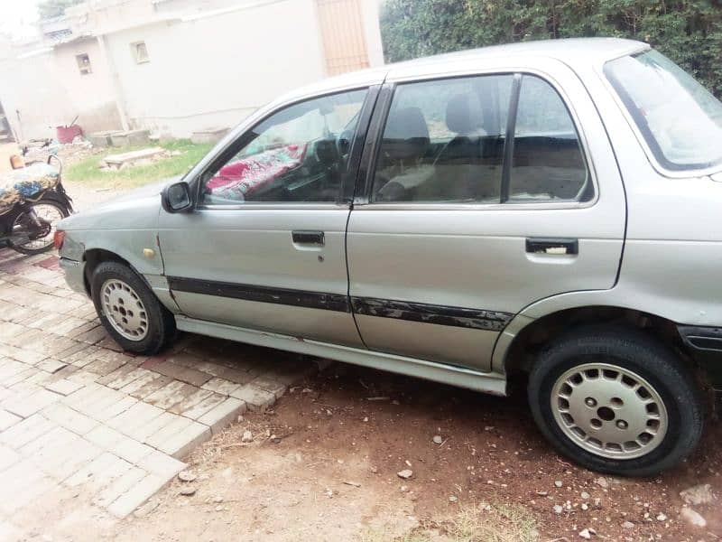 Mitsubishi Lancer model 1990 urjent sale 6