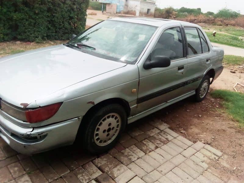 Mitsubishi Lancer model 1990 urjent sale 7