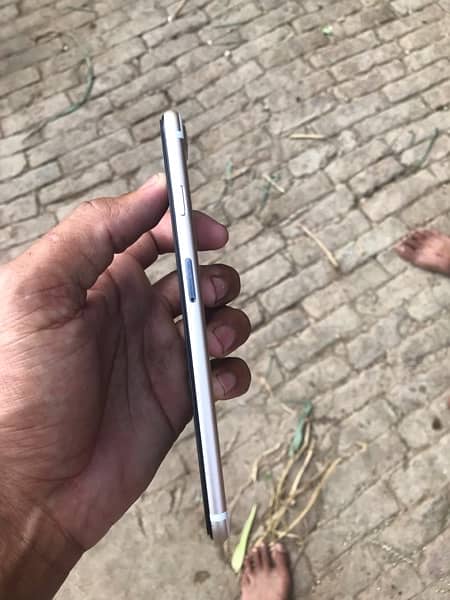 I phone 7plus pta 128Gb 03221940056 3