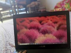 ASUS LAPTOP 10/10 CONDITION