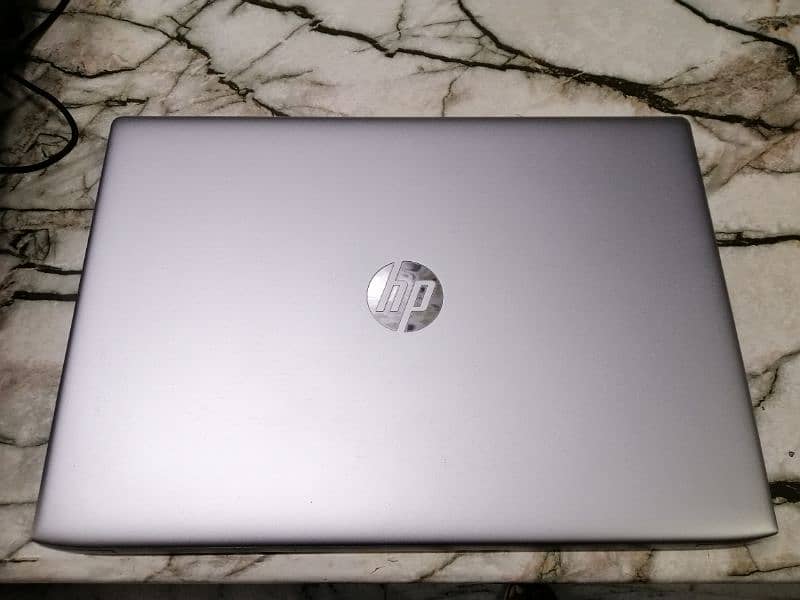 hp probook 450 G5 15.6 inches with num pad 0