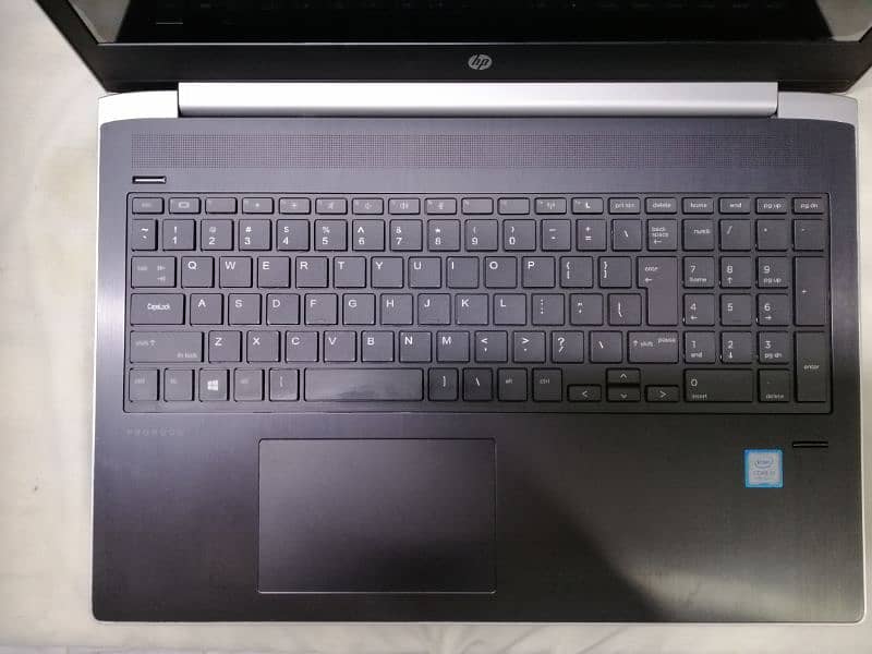 hp probook 450 G5 15.6 inches with num pad 15