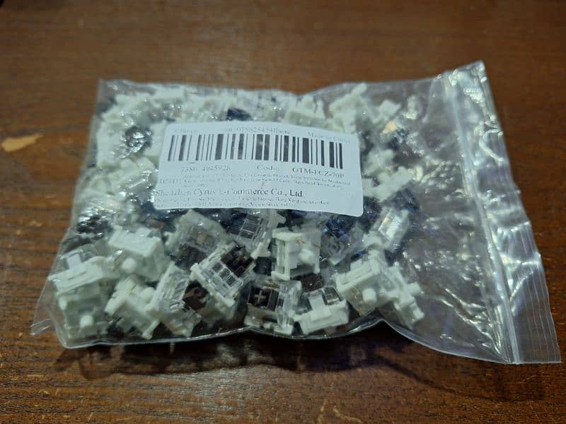 Mechanical Switches Outemu Brown 3 Pin Hot swappable (70 pcs) 4