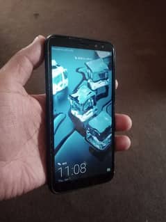 Huawei mate 10 lite ,used ,Glass  and battery freshly Changed fine set