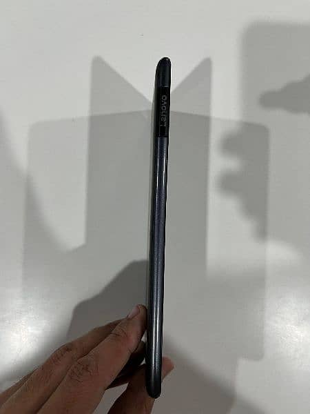 lenovo tab 7 - Tb 7504x 3