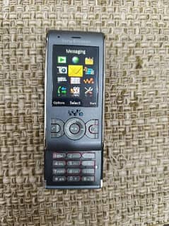 Sony Ericsson W595