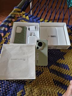 Urgent Sale Huawei Pura 70Ultra Global Version 16gb 512gb 0