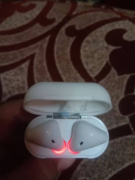 airpods i14 1