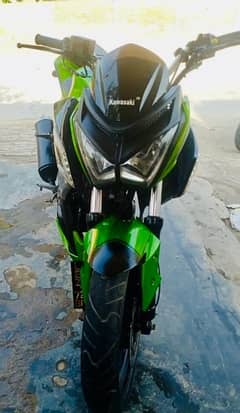 Suzuki Ninja 250 (Rep)