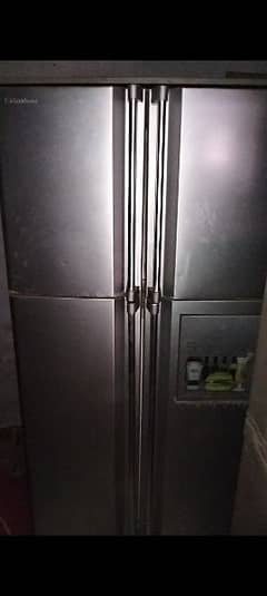 4 DOORS DAWLANCE FRIDGE