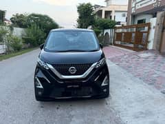 Nissan Dayz Highway Star 2022