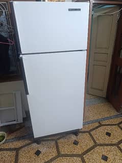 White Westinghouse Refrigerator