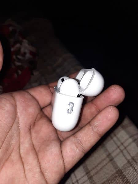 Apple airpods pro 2 5