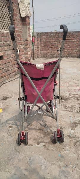 Baby carying pram good condition. . bilkul thk ha 5