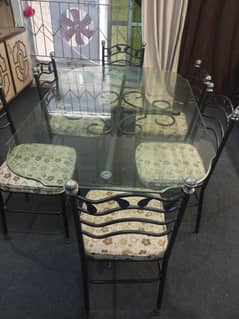 Dining Table with complete 6 chairs