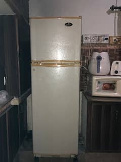 good condition best cooling fridge