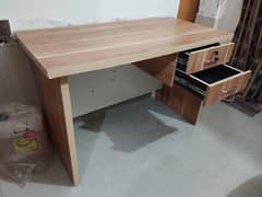 Wood Computer Table with 2 Drawers with Locks