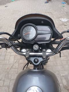 Suzuki GD 110 model 2021.     contact number 03040258727