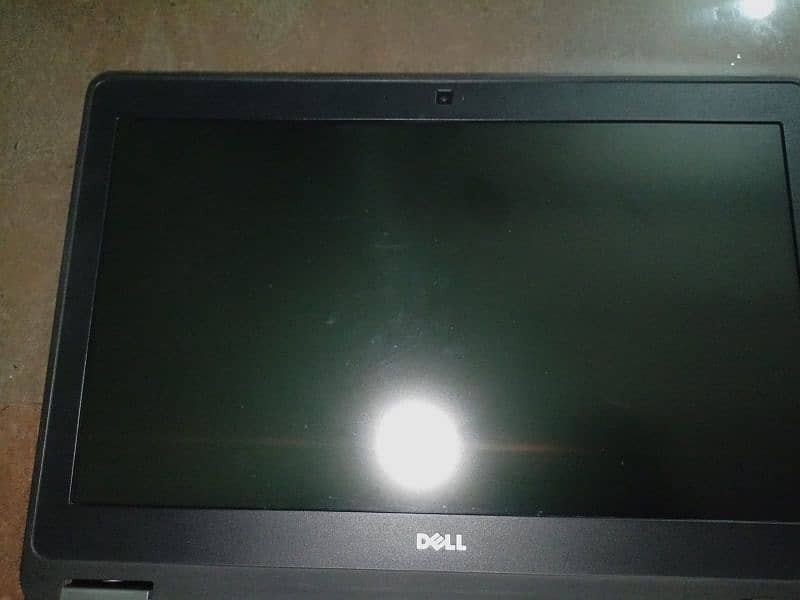 dell e7270 i7 7th gen 8gb 128gb m2 4 hours battery life 1