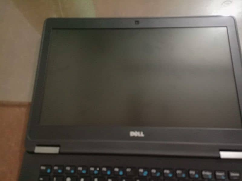 dell e7270 i7 7th gen 8gb 128gb m2 4 hours battery life 3