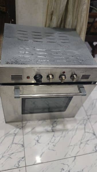 Indesit Imported Oven Gas + Electricity (Imported) 3