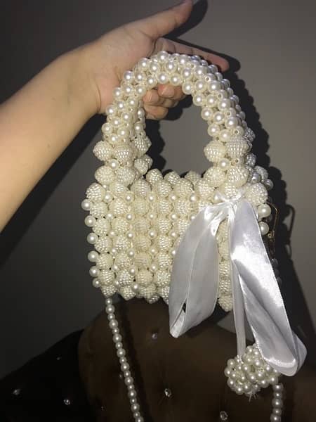 Handmade pearl bag 2