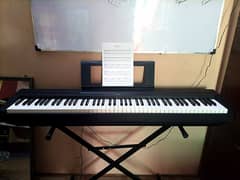 YAMAHA Electric PIANO-P45