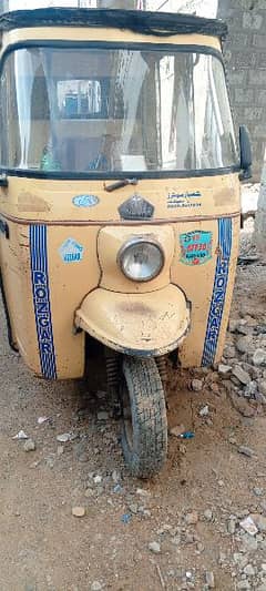 A 6 sister rickshaw for urgent sale please contact if you interested