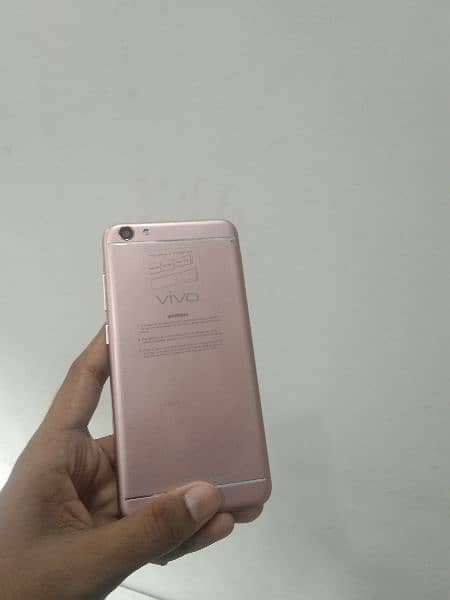 VIVO y66 0