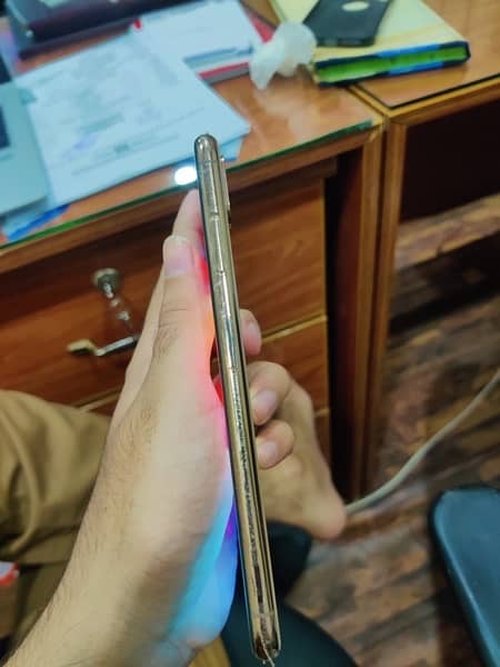 I PHONE XS MAX 64 GB 5