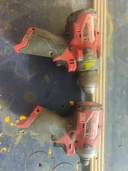 Milwaukee 12v drill & driver 1