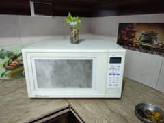 Dawlance Microwave Oven