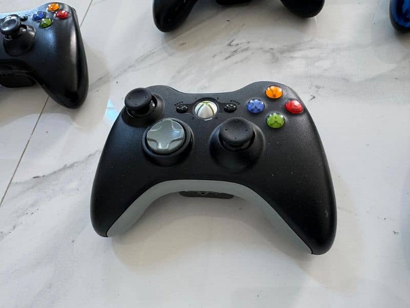 Xbox 360 Original Wireless Controllers for Sale 6