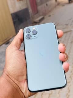 iphone 11 pro 64 GB BH 81 face id off