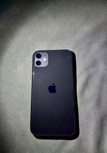 Iphone 11 Jv 64gb (0-3-0-0-9-4-0-1-3-9-5) 0