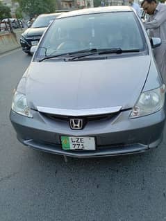 Honda City Vario 2004