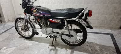 Honda CG 125 2016 model