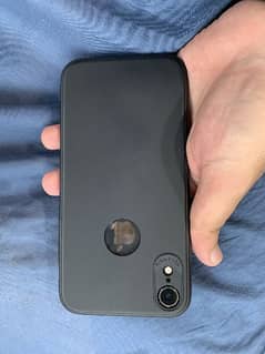 apple XR approved 128gb 88BH