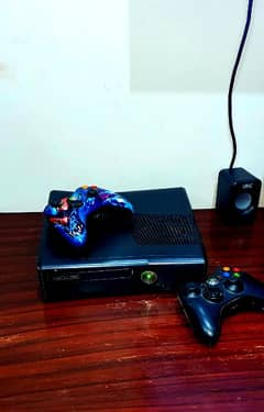 X Box 360 slim S