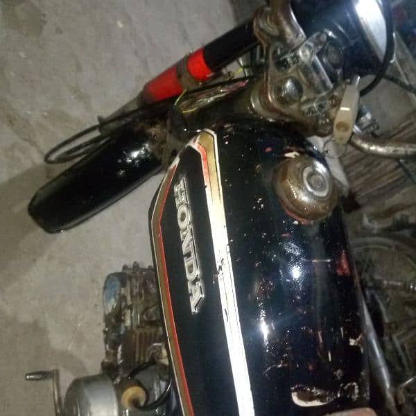 Honda 70 urgent for sale 2