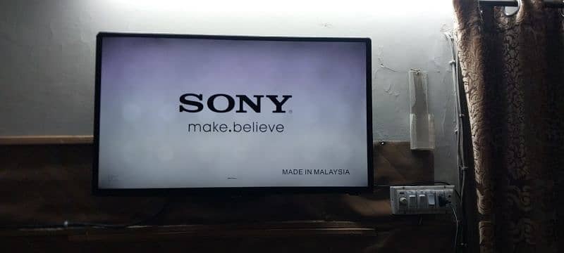 SONY 32 inch Lcd 1