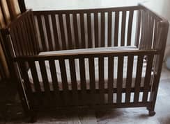 baby cradle / baby cot bed / baby crib islamabad rawalpindi