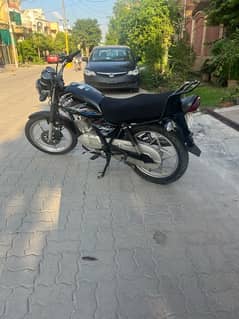 suzuki gs 150 se