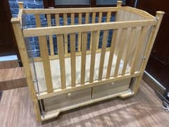 baby Cot / Bed