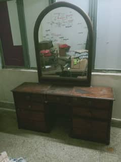 dressing table